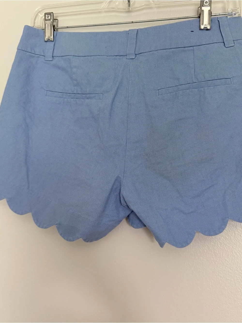 Scalloped Hem Women's Linen /Cotton Shorts - Light Blue